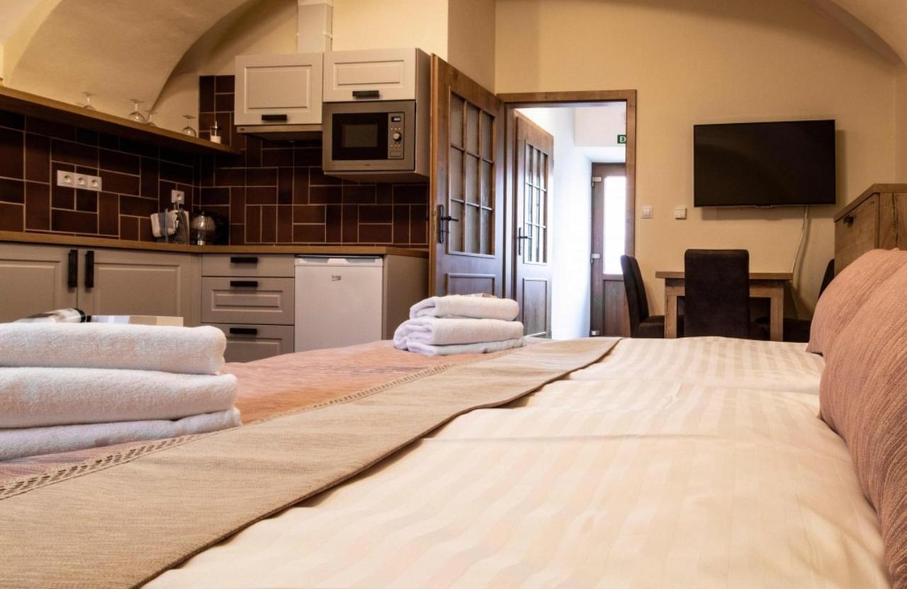Residence Tvrz Skocice ภายนอก รูปภาพ